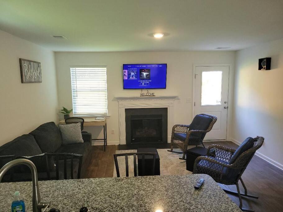 Sc 3755 New 2 Bedroom Townhouse Ft Jackson & Usc Columbia Dış mekan fotoğraf